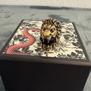 BRAND NEW Gucci Lion Head Bronze Black Crystal Ring Size 13 / Small / 6.5